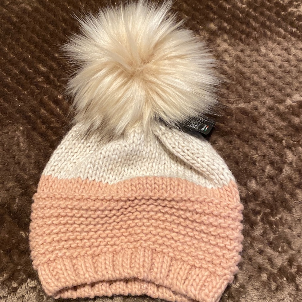 BA-BO Crochet winter cap with pompom on top.  MWT Blonde hair with black tips!